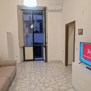 https://vicolo-16-guest-house.hotels-amalfi.com